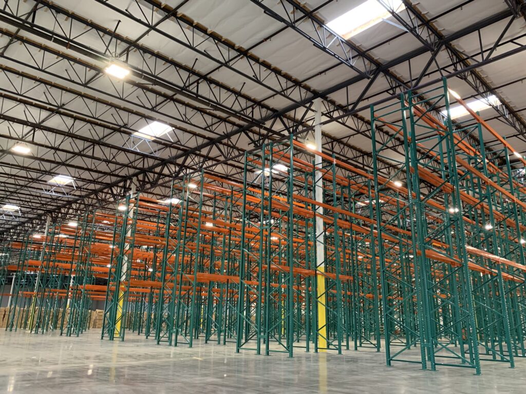 Reliable pallet rack supplier improving warehouse inventory flow